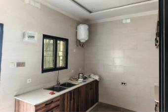 Parcelle  Bumbu 7 sur 15m 92.000  discuter